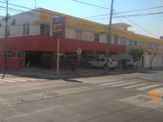 Local En Renta Cerca De UPAEP Santiago Ideal Para Restaurante