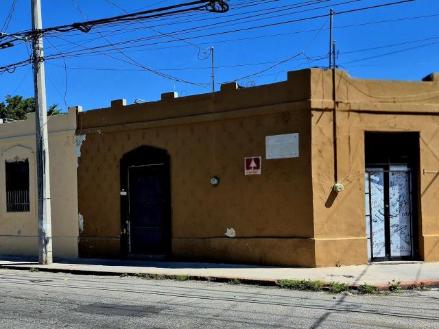 Local en Renta con Uso de suelo Comercial en el Centro de M?rida