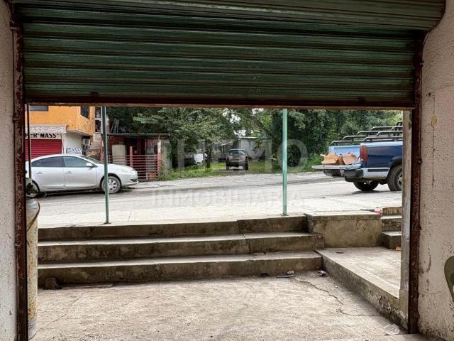 Local en Renta Col. Universitaria, Tuxpan, Ver