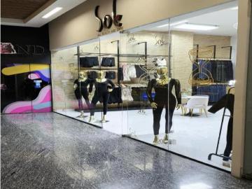 LOCAL EN RENTA CORNER SANTA FE
