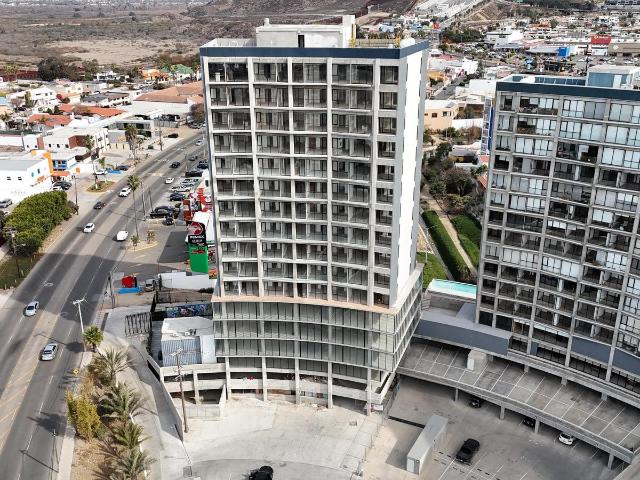 Local en renta de 450 m2, en The Wesley, Playas de Tijuana