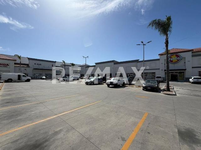 LOCAL EN RENTA DE 191.37 M2, EN COL. AEROPUERTO, TIJUANA B.C