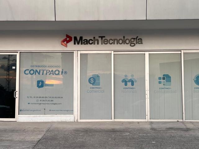 Local en renta dentro de Plaza Matz | Ubicación estratégica sobre Morones Prieto | Ideal para oficina o negocio de servicios