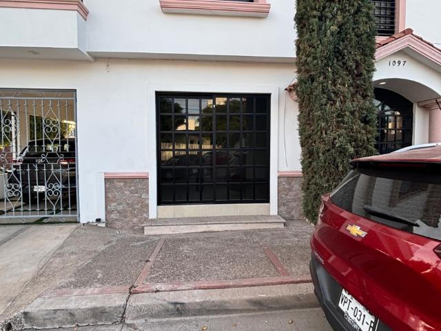 Local en Renta disponible en Avenida Comercial, Guadalupe, Culiacán, Sinaloa