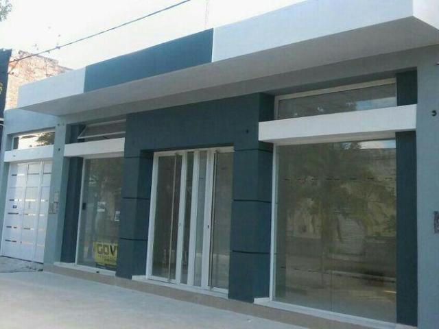 LOCAL EN RENTA EN ZONA CUMBRES