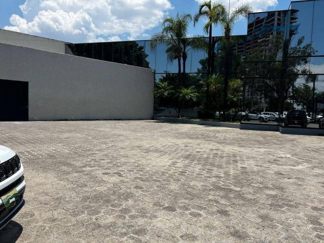 Local en Renta en Av. Vallarta, Col. Cd Granja, Zapopan, Jal