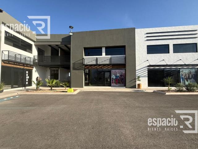 LOCAL EN RENTA EN AV. DE ALTO FLUJO VEH?CULAR