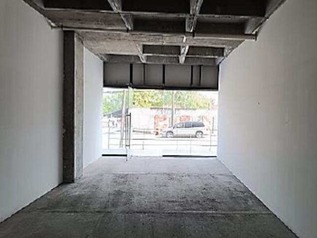 LOCAL COMERCIAL EN RENTA EN CALLEJONES