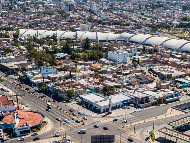 Local en renta en Circunvalacion Poniente, Aguascalientes, Aguascalientes