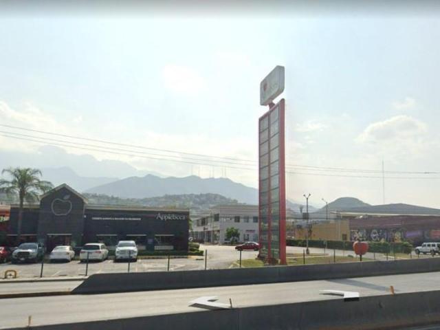 Local en renta en Contry Monterrey