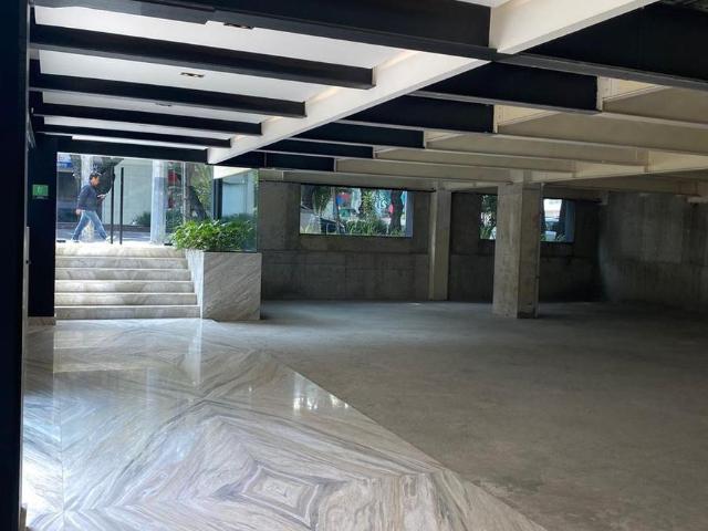 Local en renta en Coyoacan $650 x M2