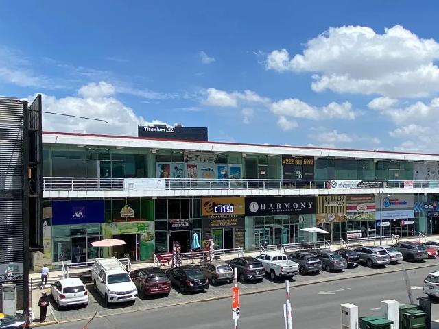 Local en renta en Lomas de Angelópolis, San Andrés Cholula, Puebla