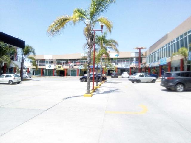 Local en renta en Lomas de San Pedrito Sección Portales, Querétaro, Querétaro