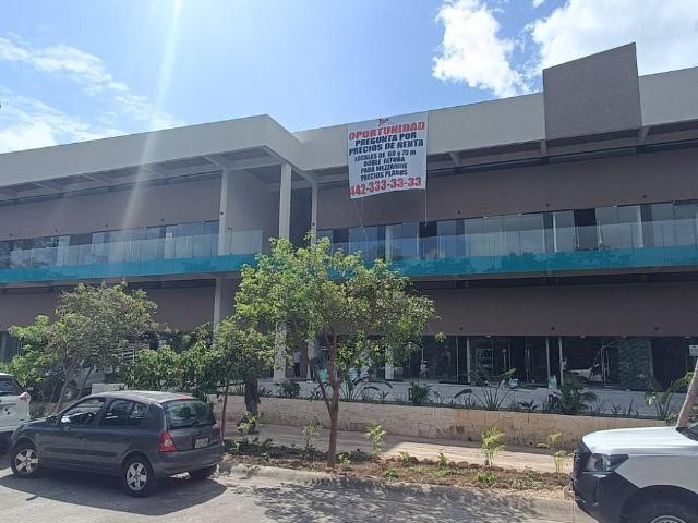 Local Comercial en Renta en Mayakoba | Plaza Maykan | C4116