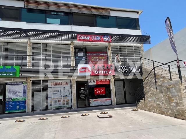 LOCAL EN RENTA EN MONTE REAL