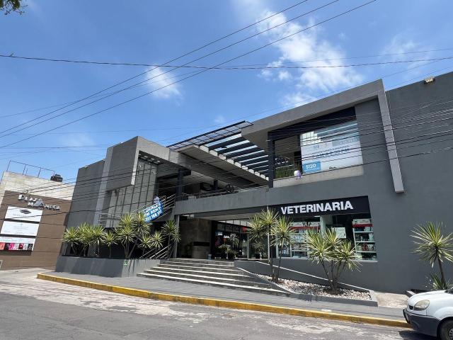 Local en renta en Plaza Maneca, Toluca