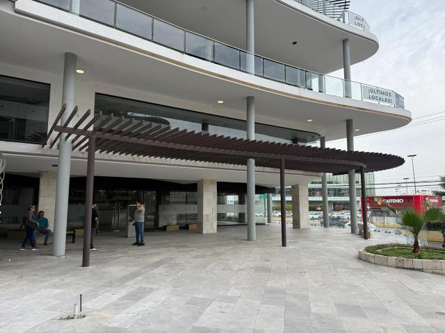 Local en renta en Punto Laguna. Towers, Mall and Hotel