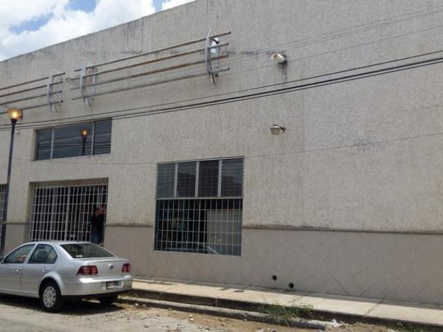 LOCAL EN RENTA EXCELENTE UBICACION EN TUXTLA