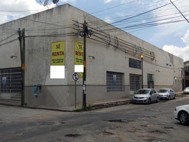 LOCAL EN RENTA EXCELENTE UBICACION EN TUXTLA