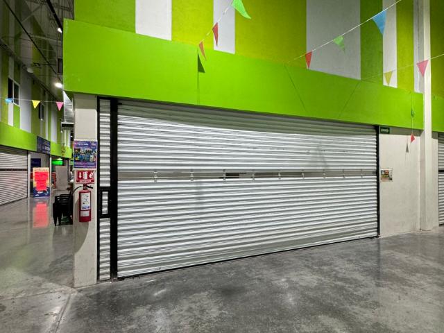 LOCAL EN RENTA MULTICOMERCIAL APODACA SANTA ROSA NL
