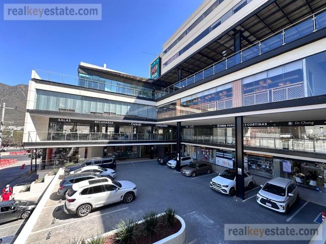 LOCAL EN RENTA O VENTA EN MILAGROS DE VALLE ALTO, MONTERREY, NUEVO LEON