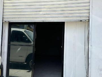 LOCAL EN RENTA OTAY