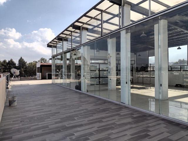 LOCAL EN RENTA PARA ESCUELAS, CONSULTORIOS Y OFICINA PLAZA LA JOYA CALIMAYA