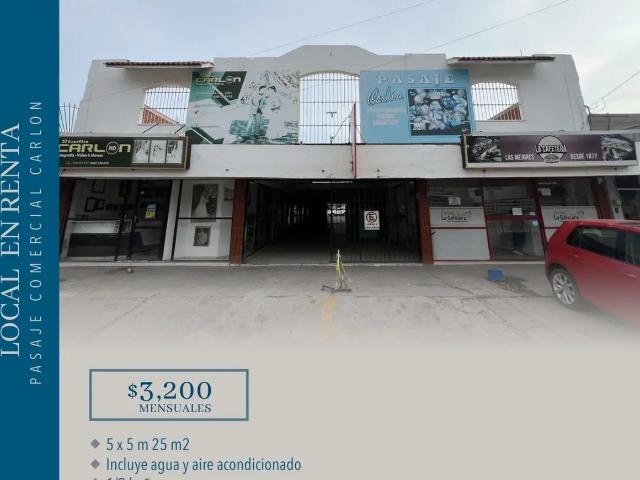 Local en renta pasaje comercial Carlón