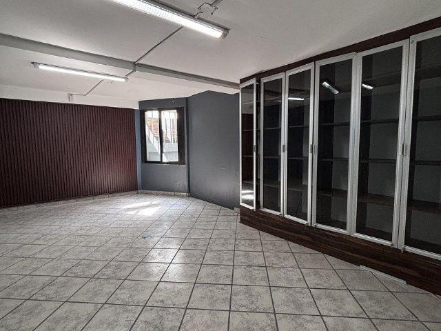 Local en Renta, Perif?rico, 110 m2