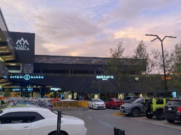 LOCAL EN RENTA PLAZA TRIBECA AGUASCALIENTES