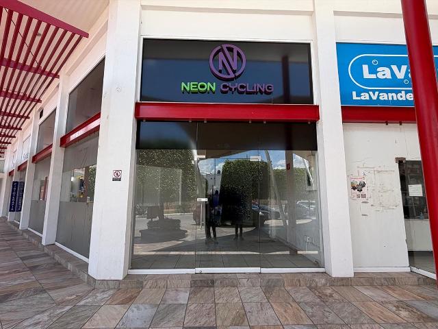 Local En Renta Plaza Santa Fe, Le?n Guanajuato