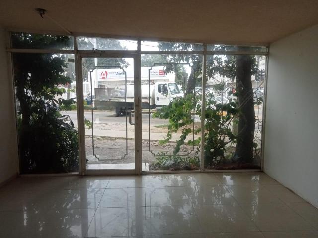 LOCAL EN RENTA SUP. CONST. 40 M2 PASEO USUMACINTA