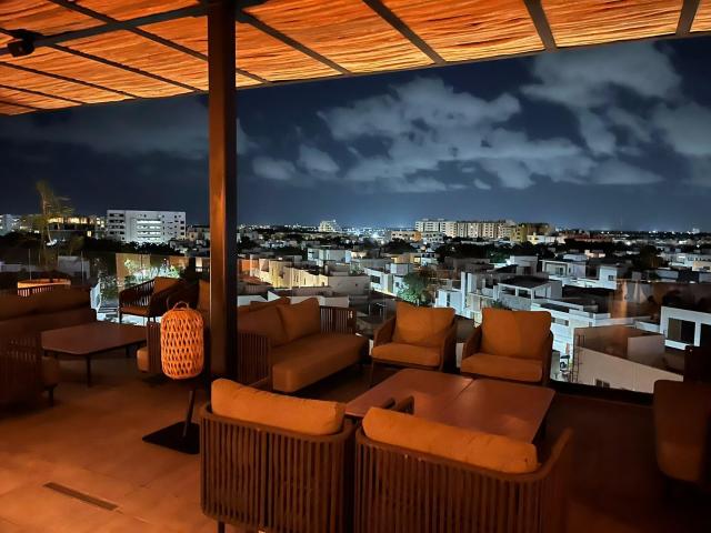 Local en roof garden en RENTA en Canc?n. Quintana Roo