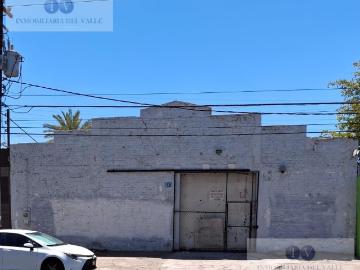 Local comercial, bodega comercial con oficinas y mezzanine en Crist?bal Colon 1135 Segunda Secci?n