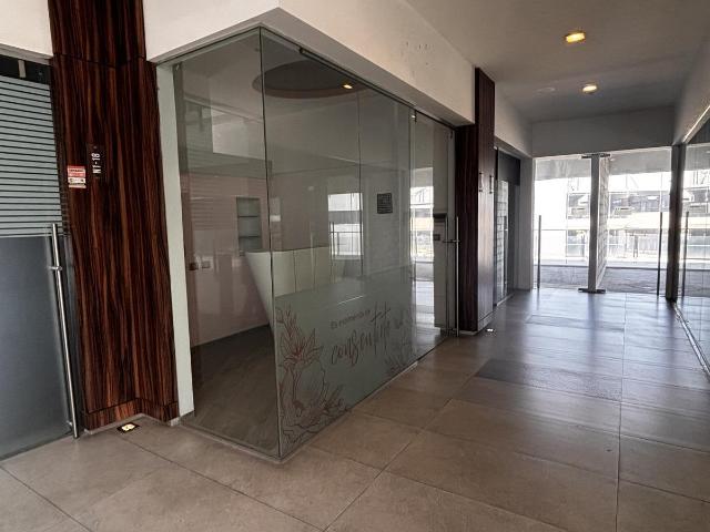 Local en Sonata Towers Blvd Europa Lomas de Angel?polis