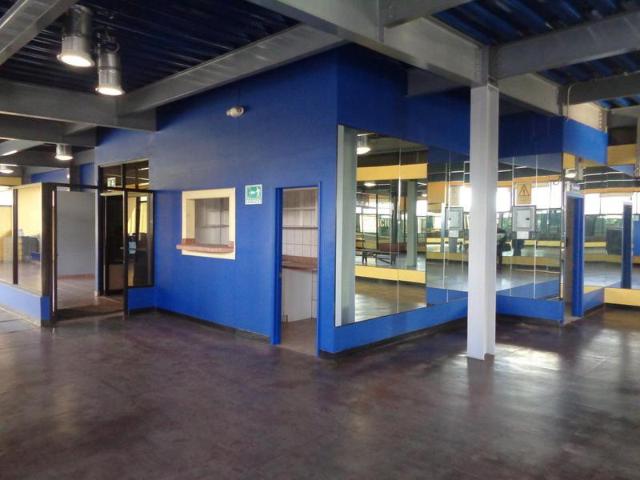 Local ideal para GYM en renta sobre Blvd. Insurgentes!