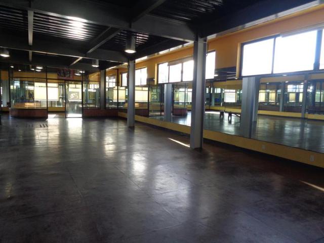 Local ideal para GYM en renta sobre Blvd. Insurgentes!
