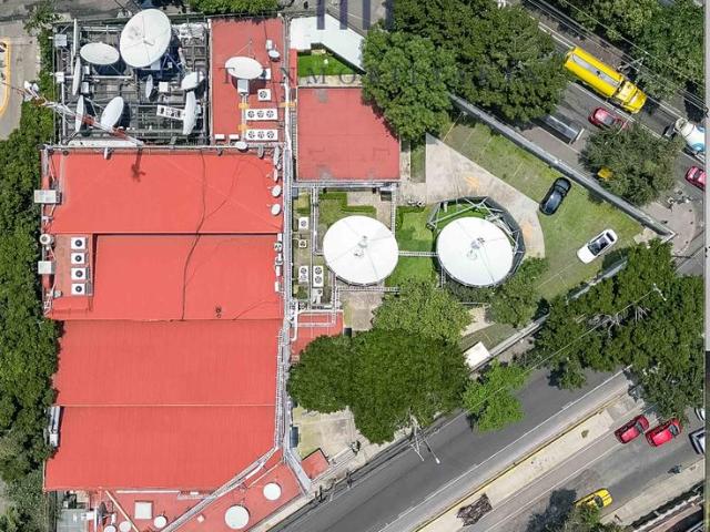 Local Oficina Bodega Comercial En renta 1250m2 En esquina con Perif?rico Tlalpan