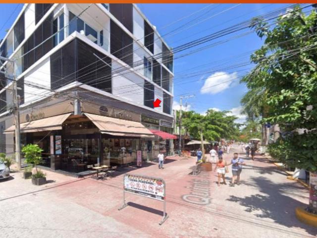 Local Playa del Carmen