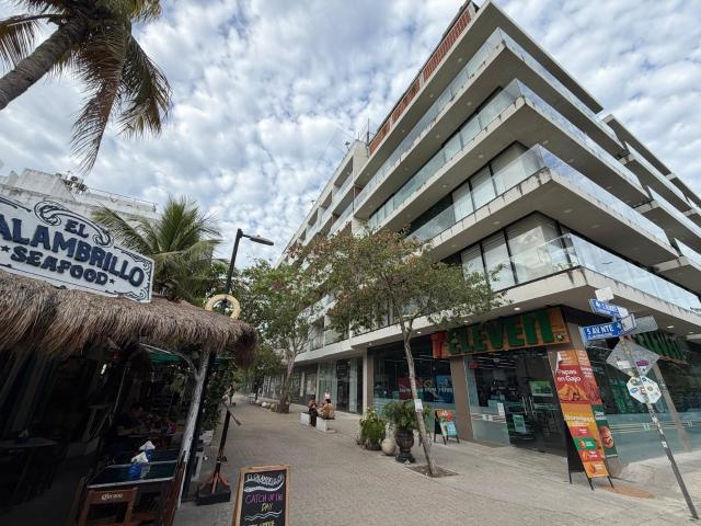 Local Playa del Carmen