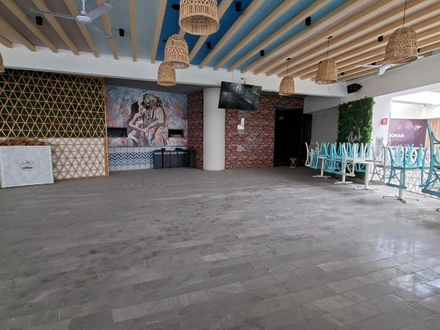 Local Plaza Adagio Nivel 3