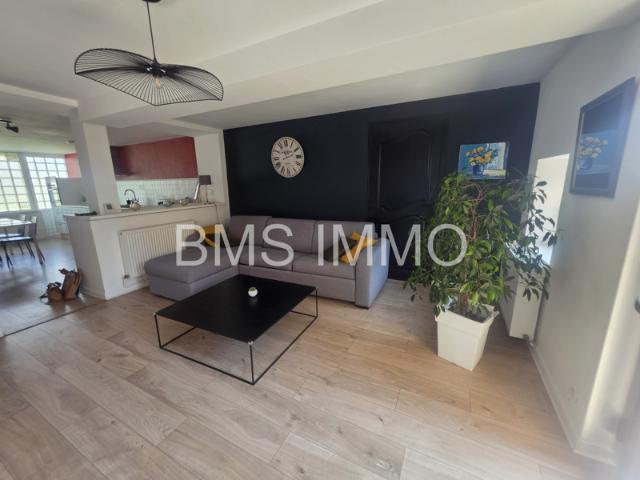 Appartement de 88m2 + extérieur