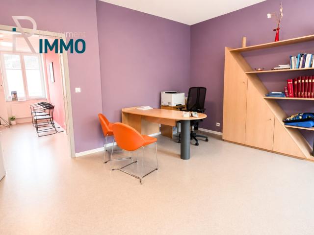 Local professionnel rénové PMR à Sainte Marie aux Mines 75m² Sainte Marie aux Mines