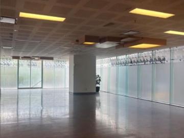 Local Renta A Pie de Calle en Corporativo Benito Juarez 335m2