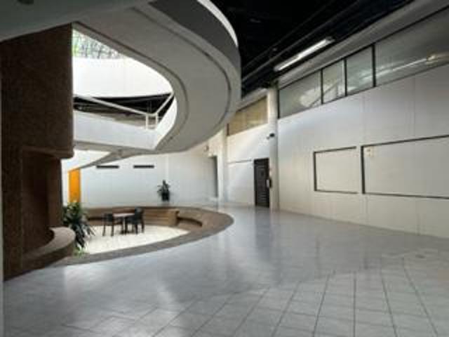 Local Renta Plaza Cascada Villahermosa