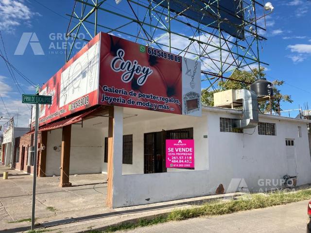 LOCAL SOBRE AV. VALLARTA