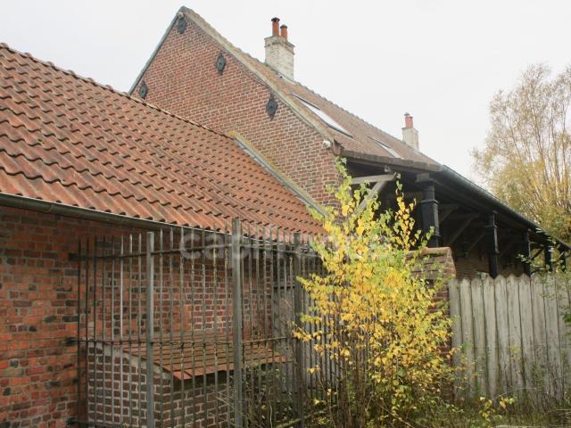 Local/bureau à vendre STEENWERCK 59 Corps de ferme au carr. 233m² Steenwerck