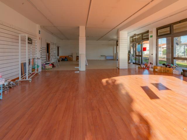 locale commerciale in affitto a caraglio