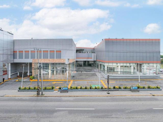 Local Comercial Premium en Renta | Perif?rico Norte Blvd. ?vila Camacho | 350 m? en Planta Baja