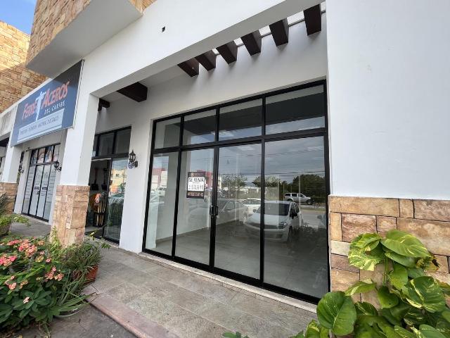 Locales comerciales de 60 m2 sobre Av Constituyentes, Playa del Carmen